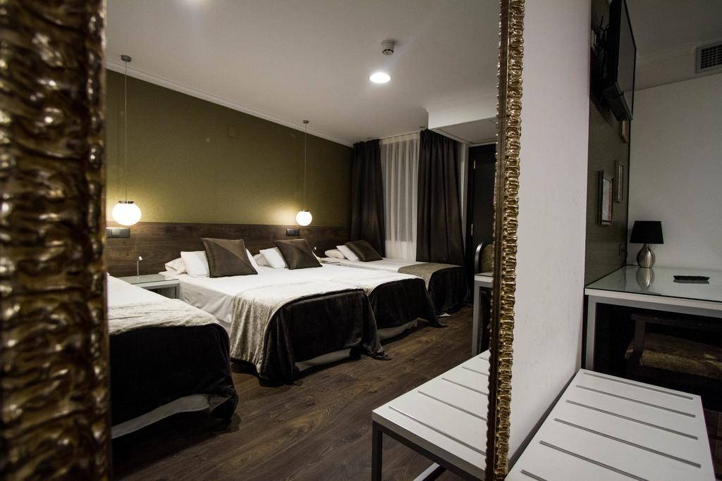 Hotel Moderno Barcelona Exterior foto