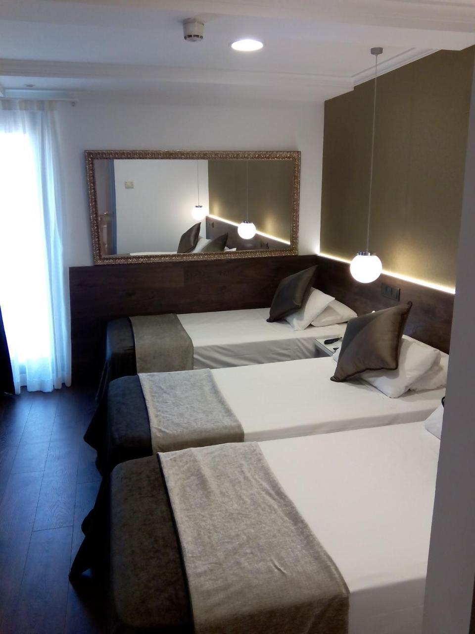 Hotel Moderno Barcelona Exterior foto